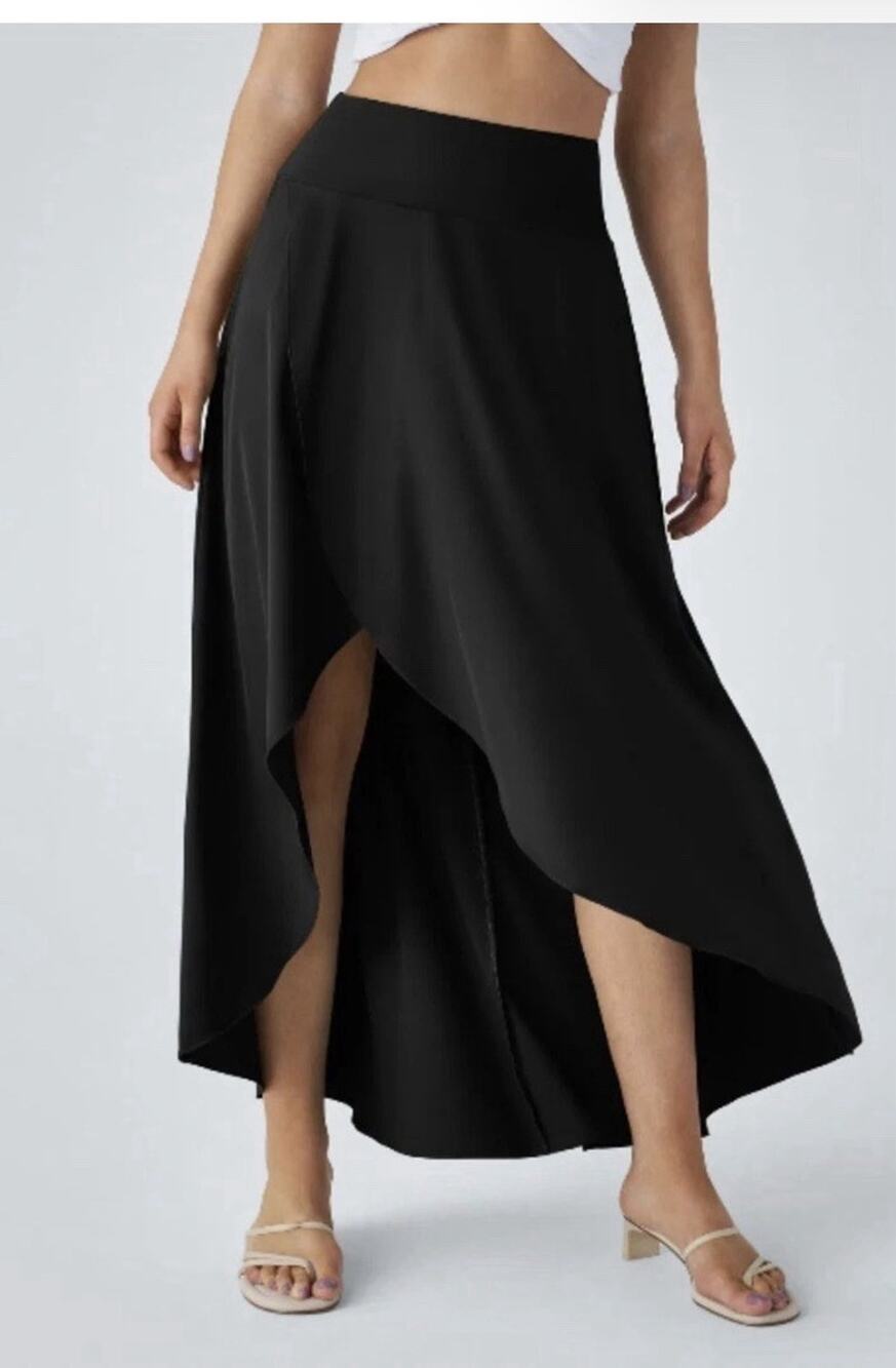 Halara High Low Skirt with Built In Shorts Size Large
